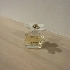 marc jacobs daisy デイジー 香水 村上隆 コラボ 韓国 限定品 - メルカリ
