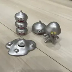 ドラゴンクエストフィギュアメタルセット スライムフィギュア 4体セット シルバー