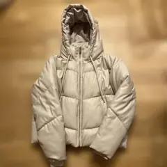 ZARA ベージュ ダウンジャケット XS