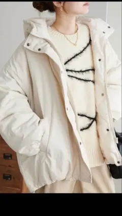 美品　DISCOAT ディスコート 中綿モンスターパーカー アイボリー ブルゾン