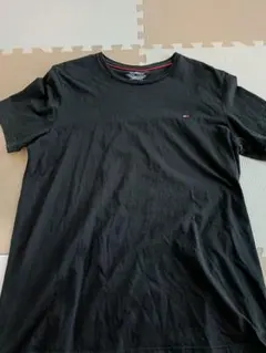 TOMMY HILFIGER ブラック Tシャツ L