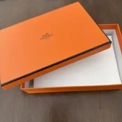 Kosy* 様専用　 HERMES オレンジ ギフトボックス