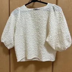 Linoluce アイボリー バルーンスリーブ トップス しまむら