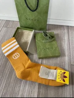 2025年最新】グッチ靴下の人気アイテム - メルカリ 