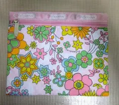 LeSportsac　レスポートサック　花柄　フラワー柄　化粧ポーチ　未使用品