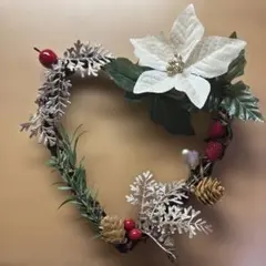 ハート型クリスマスリース