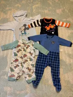 ベビー服 ロンパース カバーオール 4点セットのサムネイル