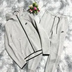 極美品　ナイキ　テックフリース　セットアップ　廃番品　パーカー　パンツ　Sのサムネイル