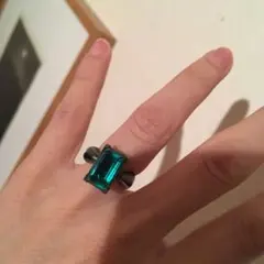 【難あり】可愛い！グリーンのガラスのヴィンテージシルバーリング