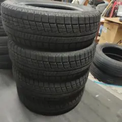 レヴォ4様】185/65R15 ダンロップ製スタッドレス 2024年バリ溝