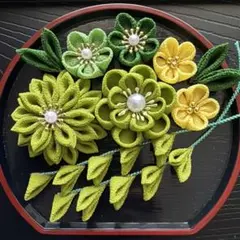 被布飾り ］二段菊結びの紐飾り (金茶×カーキ) 七五三 お正月 お節句