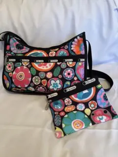 LeSportsac ショルダーバック• ポーチ付き