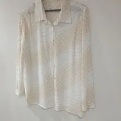 レリアンラメ入りドット柄シフォンシャツ 長袖 クリーム色