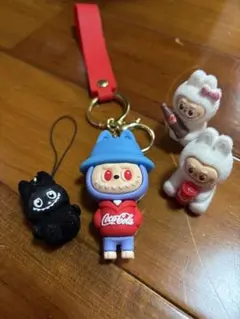 labubu キーホルダーとパーツセット