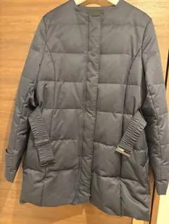 美品！！ICB ノーカラーダウンコート　42