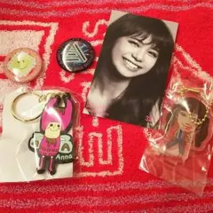 E-girlsガチャ&缶バッチ