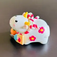 干支 牛年　牛　花柄　フィギュア