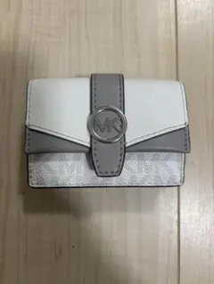 Michael Kors 三つ折り財布 ホワイト/グレー