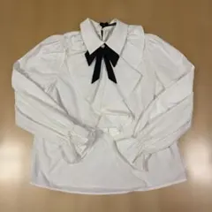 シャツ　トップス　リボン付き　shein