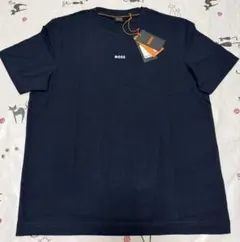 HUGO BOSS 新品未使用　メンズ　tシャツMのサムネイル