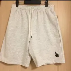 新品　MLB LA ドジャース　ロゴ　刺繍　スウェット　ハーフパンツ　Lのサムネイル