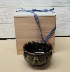 d723【未使用】茶碗 黒楽 内富士 三保の松原 佐々木松楽 紙箱 茶道具