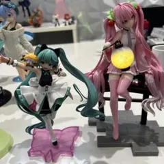初音ミク フィギュア トリオトライト 雪ミク×クロミ 箱あり - メルカリ