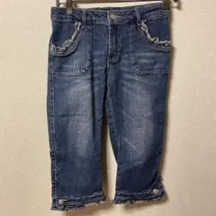 最終値下げ！美品⭐︎レディースジーンズ　　七分丈 アクシーズファームのサムネイル