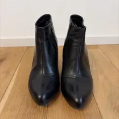 モード エジャコモ カリーナ ブーティー ブラック 24.5センチ