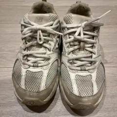 New Balance ホワイト スニーカー