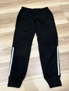 Item thumbnail for item 62efd568-7e09-4c5b-aec1-a8877fb00b56