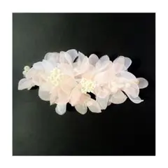 新品 フラワー ブライダルヘアクリップ ホワイトピンク ウェディングアクセサリー