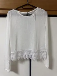 H&M DIVIDED ホワイト レース裾 長袖ニット XSのサムネイル