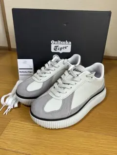 【超美品値下げ】オニツカタイガーDELECITY GREYPURE SILVER