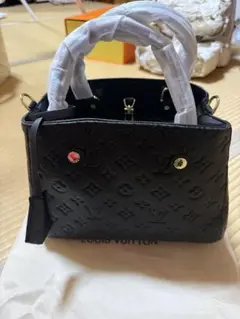 ブラックショルダーバッグ　タイムセール本日限り27000円‼︎