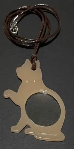 【新品 未使用品】ペンダントルーペ 手招き猫型
