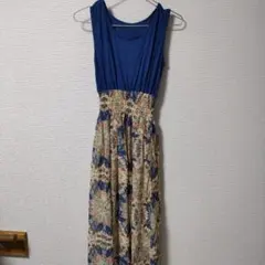 青いノースリーブ花柄ロングワンピース