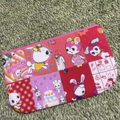 レトロアニマル　パッチワーク　赤ピンク系　20センチ