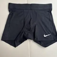 Nike Pro ブラック レギンス
