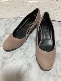 Tod's スエード ラウンドトゥ プレーンパンプス ベージュ 23㎝
