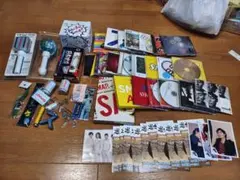 NEWS コンサートグッズ バラ売り3つ〜可能CDクリアファイルパンフ