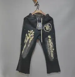 2025年最新】hellstar パンツの人気アイテム - メルカリ