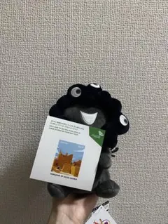 【早い者勝ち】EXPO2025 黒ミャクミャクお手玉風ぬいぐるみS ＋シール２