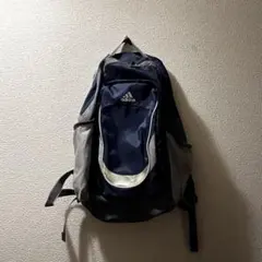 adidas ネイビー グレー リュック