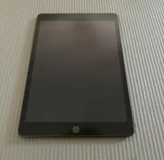 美品！iPad8世代！値下げ交渉可　ケース　キーボード　フィルム付き！ 美品！iPad8世代！値下げ交渉可 ケース キーボード フィルム付き