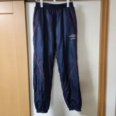 umbro 中綿入り　ピステパンツ