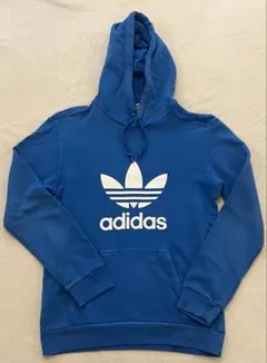 アディダスオリジナルス パーカー