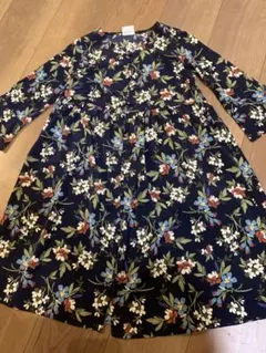 BREEZE 花柄 黒　七分袖 ワンピース 110