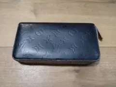 LouisVuittonヴェルニ長財布 ブラック ラウンドファスナーCA4123 