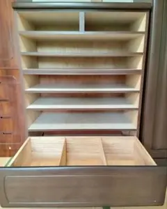 高級家具の大型タンス 比較的、美品な感じです。商品説明必読を - メルカリ